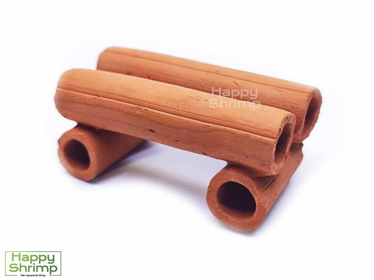Garnelenröhre 4er - Bank Diese Garnelenröhre bietet mit dem 4er Design eine schicke Dekoration für dein Garnelen Aquarium.